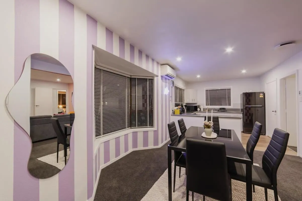 Holiday home Heritage House - Classic 3Br On Greenhurst Street Christchurch