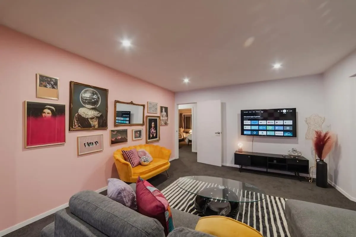 Holiday home Heritage House - Classic 3Br On Greenhurst Street Christchurch